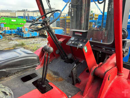 Chariots élévateurs tout terrain 1992  Hyster ND9-031 (3)