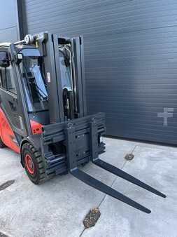 Carretilla elevadora GLP 2019  Linde H30T 393-02 (8)