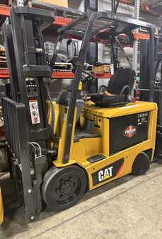 4 Wheels CAT Lift Trucks EC25N