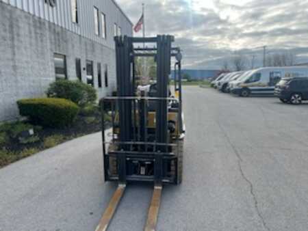 Propane Forklifts 2019  CAT Lift Trucks GP25N (3) 
