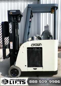 Reach Trucks 2007  Crown RC3020-30 (2)