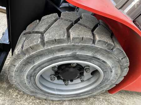 Manitou MI30D