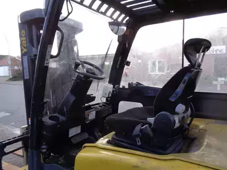 Elektro čtyřkolový VZV 2018  Yale ERP 30 VL (8)