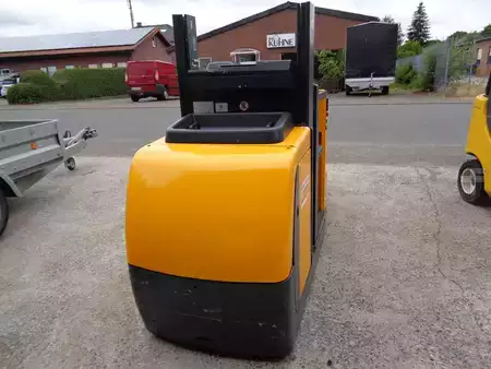 Vertical order pickers 2015  Jungheinrich EKS 110 (1)