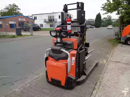 Hochhubwagen 2018  Toyota SPE 120 XD (1)