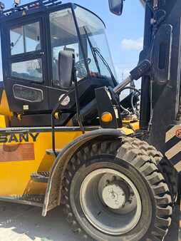 Diesel Forklifts 2020  Sany SCP160G (8)