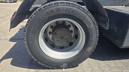 Terminal tractor 2001  Terberg YT180 (20)