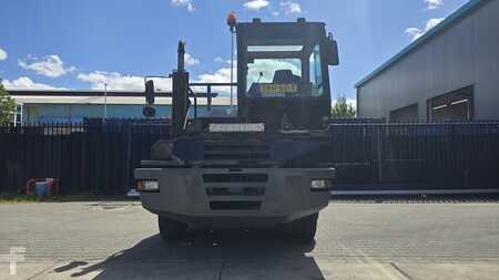 Terminal tractor 2001  Terberg YT180 (2)