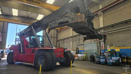 Reachstacker 2020  Kalmar DRG450-65S5 (1)