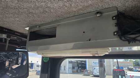 Wózek terminalowy 2025  MOL YM225 (15)