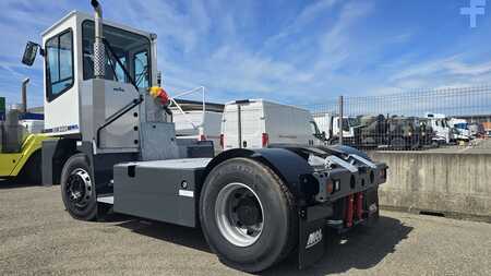 Wózek terminalowy 2025  MOL YM225 (4)