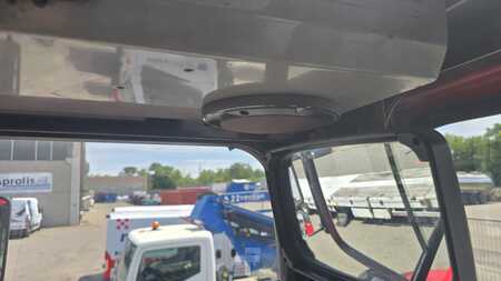 Wózek terminalowy 2025  MOL YM225 (21)