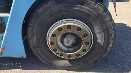 Wózki widłowe diesel 2010  SMV Konecranes SMV20-1200B (19)