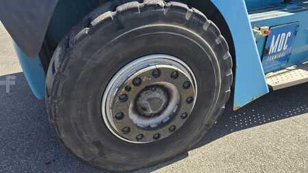 Wózki widłowe diesel 2010  SMV Konecranes SMV20-1200B (21)