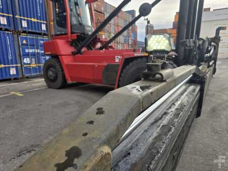 Wózki kontenerowe 2021  Kalmar DCG100-45ED7 (38)