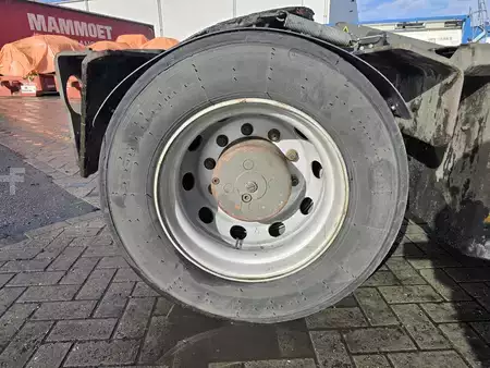 Terminaltraktor 2013  Terberg RT223 (16)