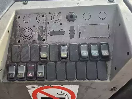 Terminaltraktor 2013  Terberg RT223 (24)