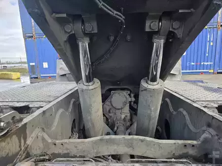 Terminaltraktor 2013  Terberg RT223 (9)