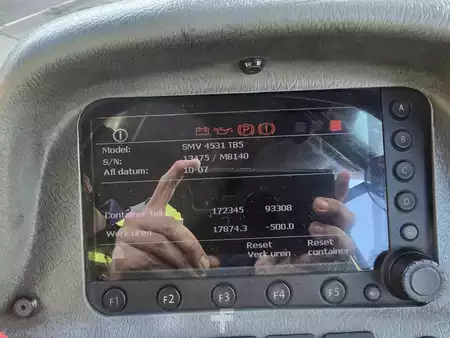 Reachstacker 2010  SMV Konecranes 4531TB5 (12)