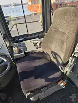 Reachstacker 2010  SMV Konecranes 4531TB5 (14)