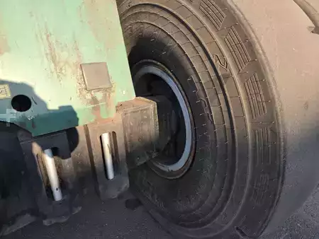 Reachstacker 2010  SMV Konecranes 4531TB5 (18)