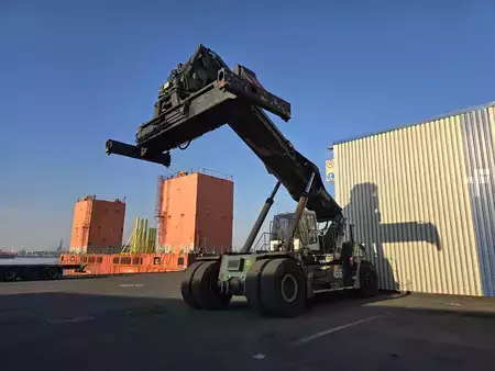 Reachstacker 2010  SMV Konecranes 4531TB5 (2)