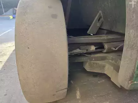 Reachstacker 2010  SMV Konecranes 4531TB5 (22)