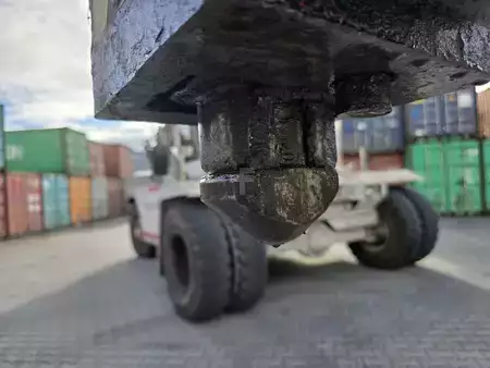 Reachstacker 2000  Terex TEC 48 (9)