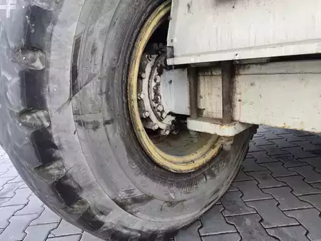 Reachstacker 2000  Terex TEC 48 (12)