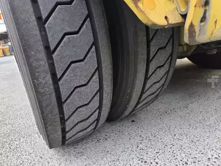 terminal traktor 2017  Terberg TT223 (23)