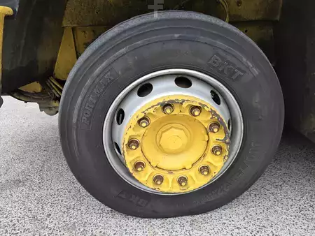 terminal traktor 2017  Terberg TT223 (24)