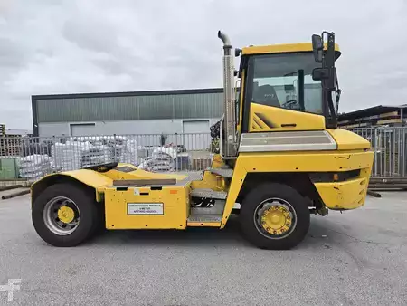 terminal traktor 2017  Terberg TT223 (8)