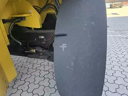 Reachstackers 2017  Hyster 46-33CH (17)