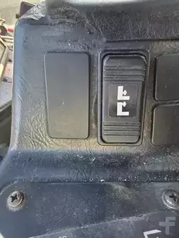 Carrelli elevatori per container 2016  Hyster H18XM-12EC (22)