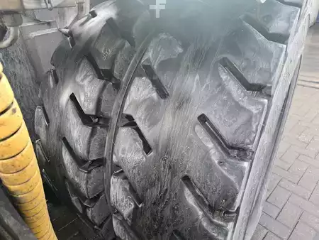 Carrelli elevatori per container 2016  Hyster H18XM-12EC (23)