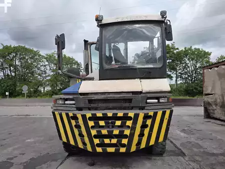 Terminálový traktor 2005  Terberg RT382 (2)