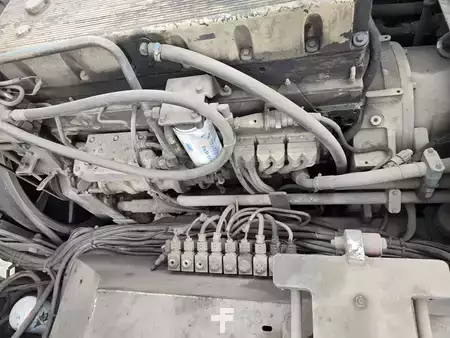 Terminálový traktor 2005  Terberg RT382 (29)