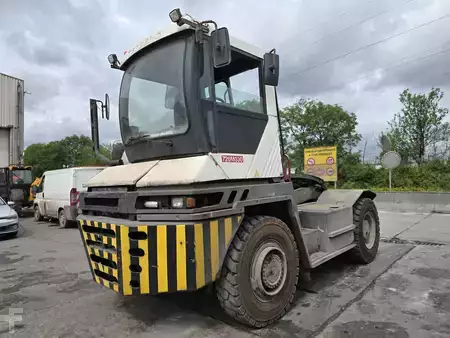 Terminálový traktor 2005  Terberg RT382 (3)
