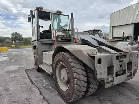 Terminálový traktor 2005  Terberg RT382 (5)