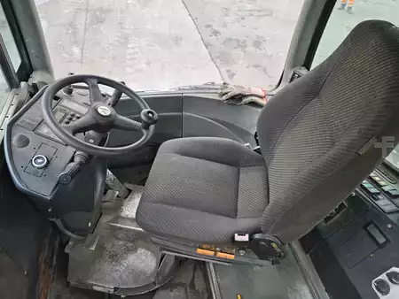 Terminálový traktor 2005  Terberg RT382 (9)