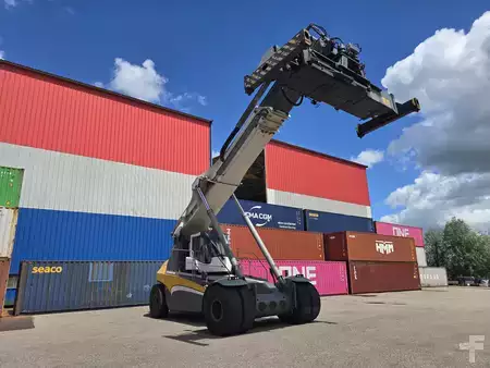 Reachstacker 2017  Liebherr LRS545 (10)