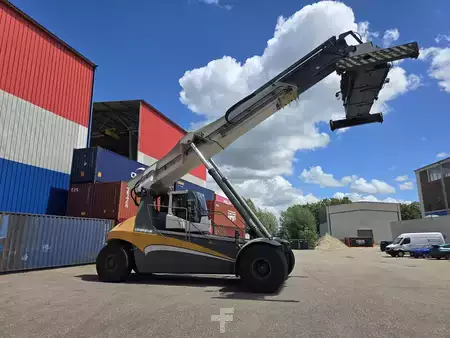 Reachstacker 2017  Liebherr LRS545 (11)