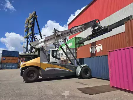Reachstacker 2017  Liebherr LRS545 (15)