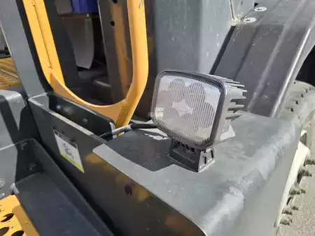 Terminál traktor 2019  Kalmar T2i (16)