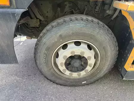 Terminál traktor 2019  Kalmar T2i (29)