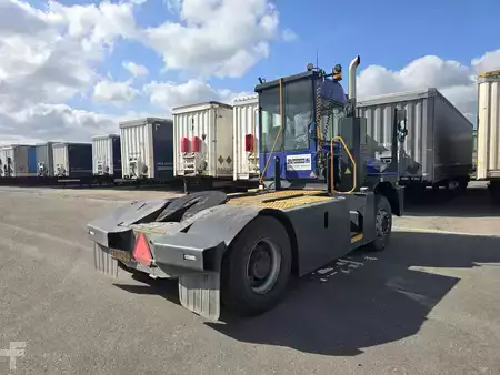 Terminál traktor 2019  Kalmar T2i (7)