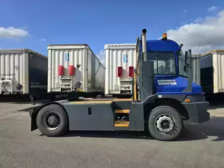 Terminál traktor 2019  Kalmar T2i (8)