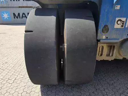 Reach stacker 2016  Kalmar DRG450-60S5 (26)