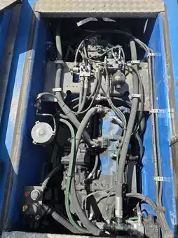 Reach stacker 2016  Kalmar DRG450-60S5 (40)