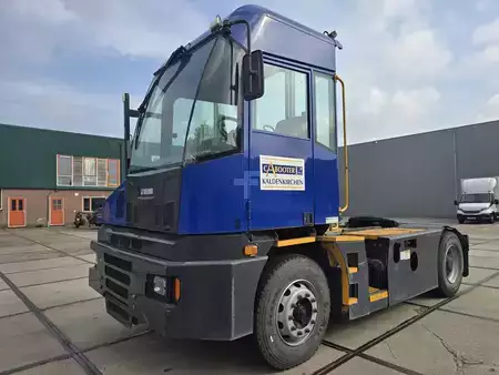 Terminál traktor 2022  Kalmar T2i (2)